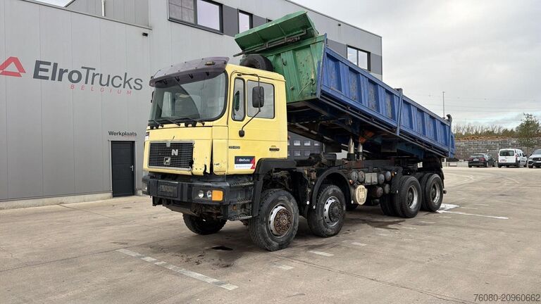 Třístranný sklápěč MAN 35.402 (8X8 / BIG AXLES / GRAND PONT / LAMES / ...