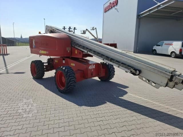 Teleszkópos platform Genie S-60 HC