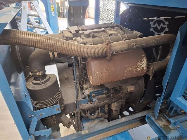 Makaslı kaldırma Genie GS-4390 RT