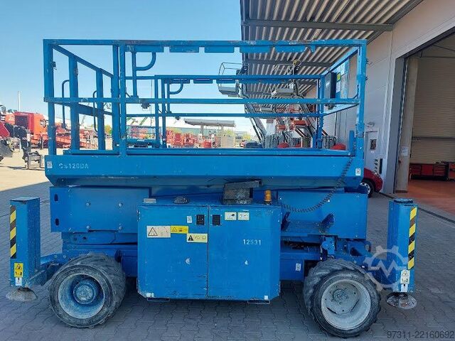 Makaslı kaldırma Genie GS-3369 RT OR