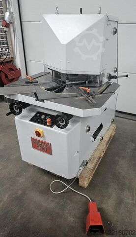 Ausklink makinesi Indumasch V 204 Indumasch V 204