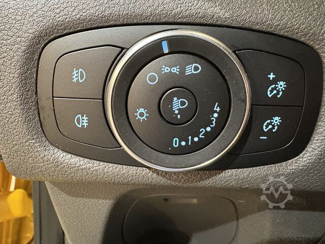 Furgoneta Ford Transit Custom 340 2.0 TDCI L2H1 Trend 130 PK /...