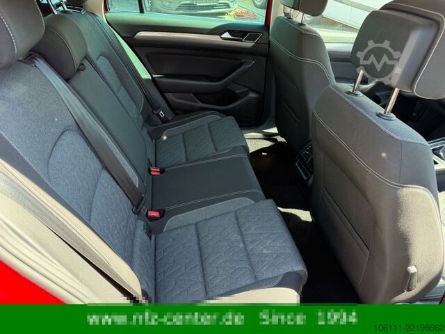 Minibus VOLKSWAGEN Passat Variant Business 2,0TDI DSG ACC