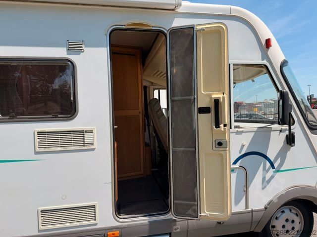 Entegre karavan HYMER/ERIBA B 534 motor KLIMA