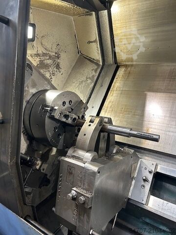 Centro de torneado y fresado CNC DOOSAN PUMA 400 LMB