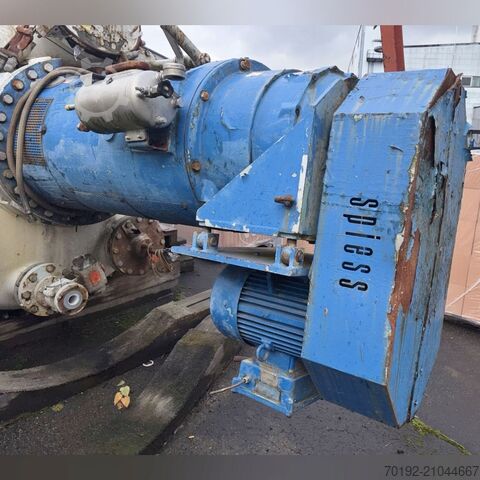 Réacteur émaillé Tycon de 8 250 litres chauffant/refroidissant avec agitateur à ancre Tycon B0105