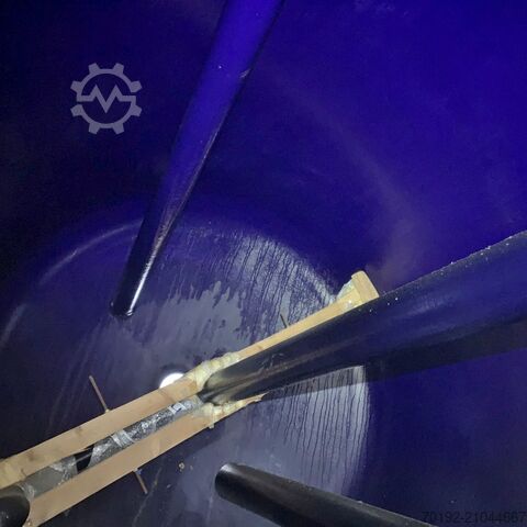 Réacteur émaillé Tycon de 8 250 litres chauffant/refroidissant avec agitateur à ancre Tycon B0105