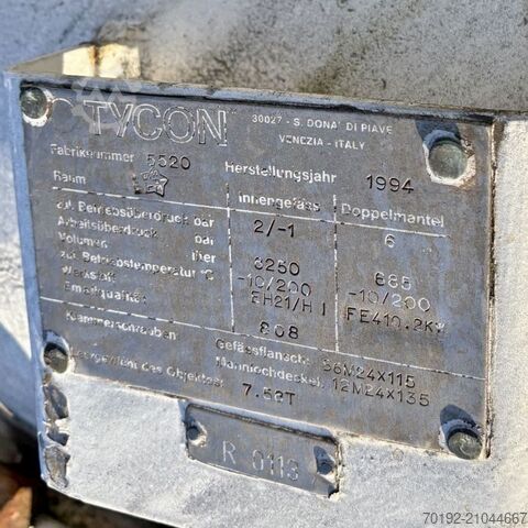 Réacteur émaillé Tycon de 8 250 litres chauffant/refroidissant avec agitateur à ancre Tycon B0105