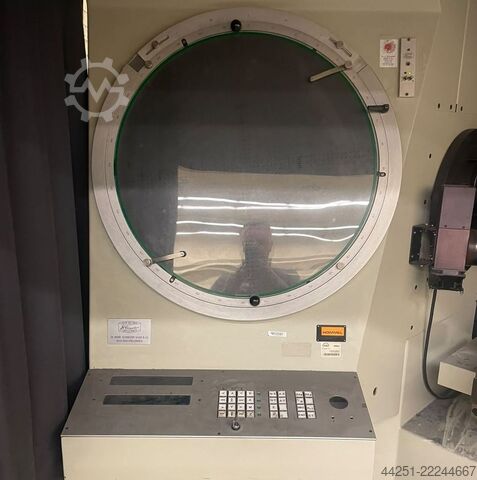 Proyector de perfiles horizontal Dr. Schneider ST 600