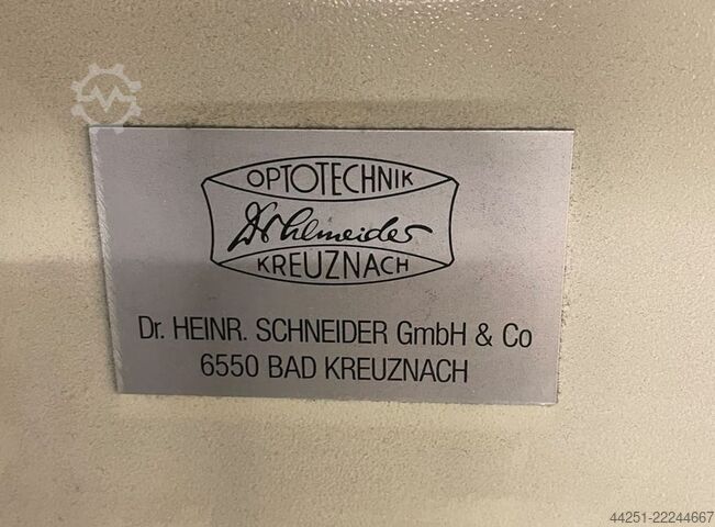 Proyector de perfiles horizontal Dr. Schneider ST 600