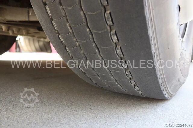 Autobús interurbano Iveco Crossway / 12,8m / Euro 5 / Lift