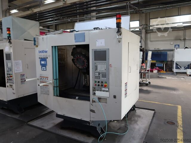 Centro de roscado CNC Brother TC-S2A-O