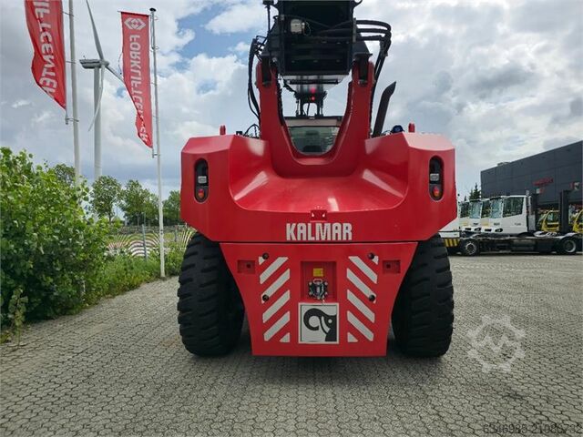Reachstacker Kalmar DRU450-62S5