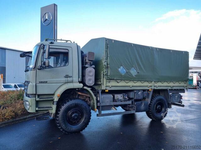 Skjutbar presenning Mercedes-Benz Axor 1829 A 4x4 Pritsche/Plane 10 Stück