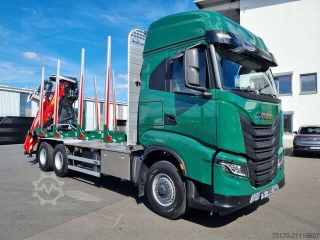 Houthouder Iveco X-Way AS300X57 Z/P HR ON+ 6x4 (6x6 Hi Traction)