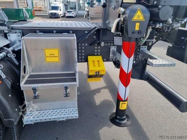 Houthouder Iveco X-Way AS300X57 Z/P HR ON+ 6x4 (6x6 Hi Traction)