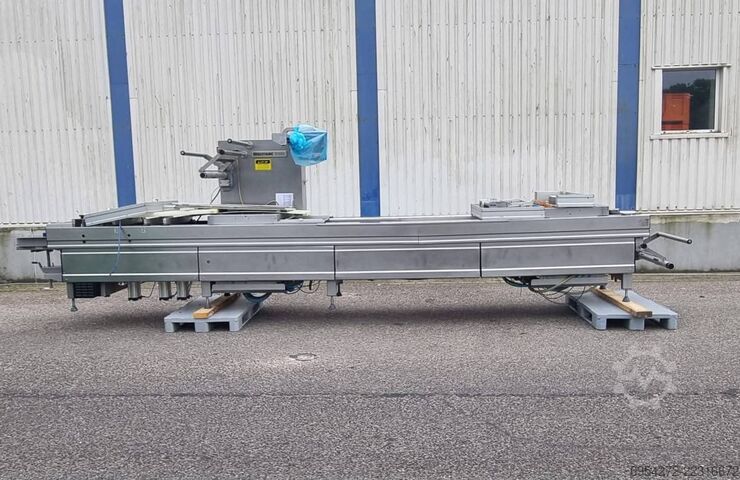 Dieptrekmachine Multivac R530