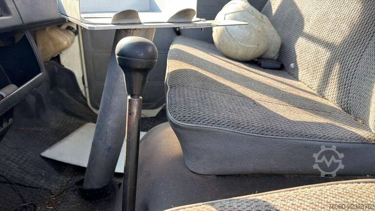 Tankwagen MAN 10.153 (7410L / STEEL SUSP. / MANUAL PUMP / POM...