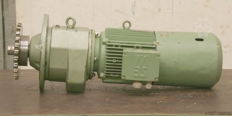Aandrijfmotor 3 kW 109 tpm SEW Eurodrive R73 GVN112MBMG/X
