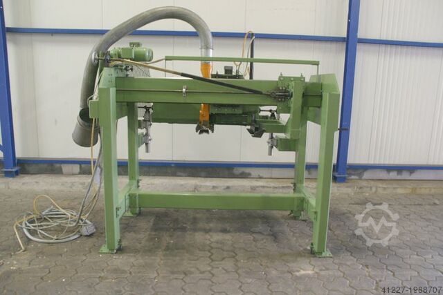 Panel látta Wemhöner mit Reinigunsbürste