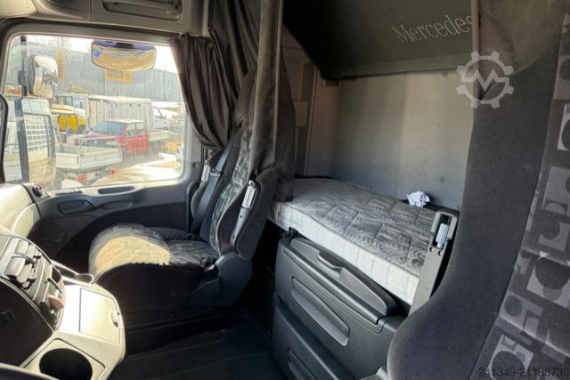 Standard tractor unit MERCEDES-BENZ Actros 1846 4x2 ADR