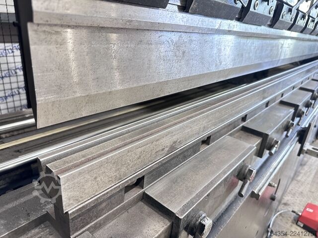  Amada Promecam HFB 2204