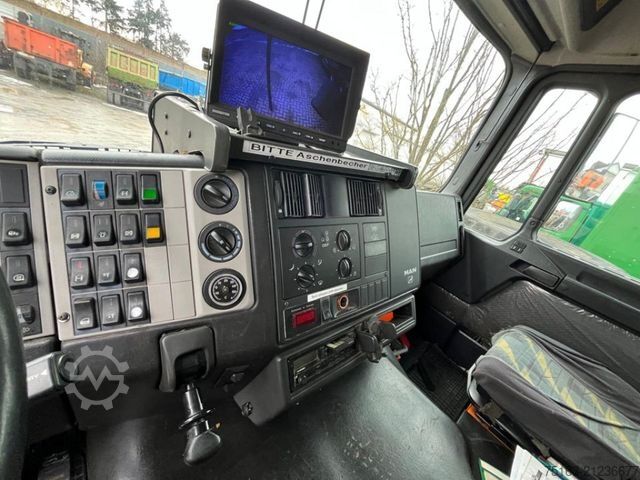 Vacuümtankwagen MAN F2000 26.360 6x2 Saug + Spülwagen Wiedemann + Re