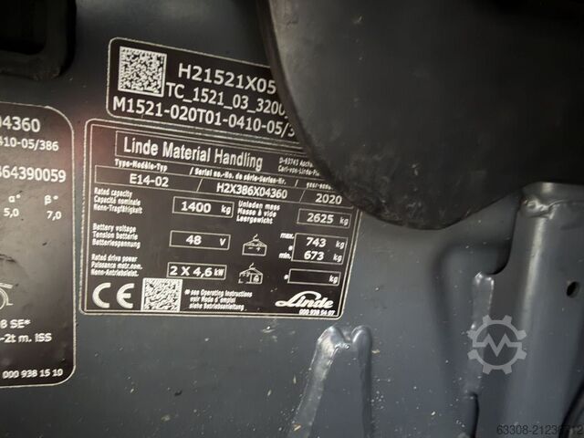 Electric 3-wheel forklift Linde E14-02