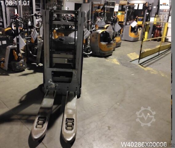 Pallet Stackers Still EXD18L Lithium