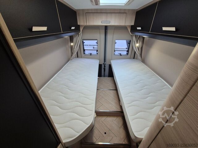 Kastenwagen Wohnmobil / Campervan CHAUSSON V697 Sport Line *MJ26*18"ALU*Autom*Arctic*7000¤!