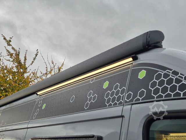 Kastenwagen Wohnmobil / Campervan CHAUSSON V697 Sport Line *MJ26*18"ALU*Autom*Arctic*7000¤!