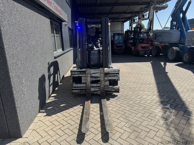 Still RX70-40 Triplo 400 Freihub / Seitenschieber / Gabelversteller / Containerstapler Deutz Diesel  STILL RX70-40 Triplo 400 Freelift / Sideshift / Vorkversteller ContainerTruck Deutz Diesel 2014
