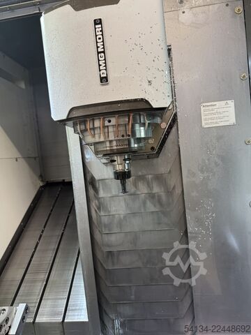 Centro de torneado y fresado CNC DMG CLX 450 TC