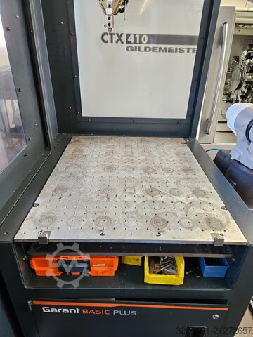 Industrial robot NACHI MZ12