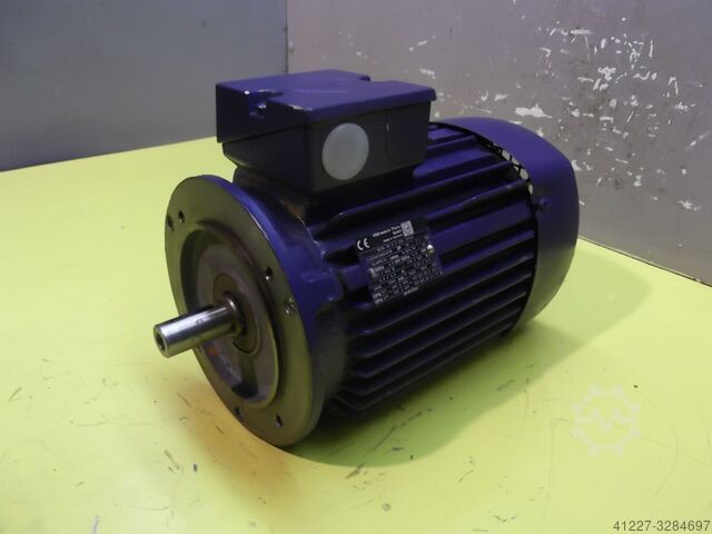 Electric motor 1.8 kW 2860 Rpm VEM K25R 80 G2 SGR/5028