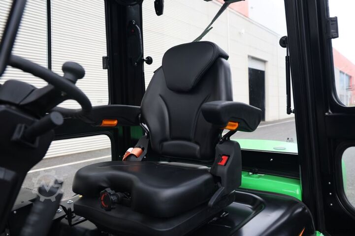 Elektrische vorkheftruck met 4 wielen Noblelift CPD25-A