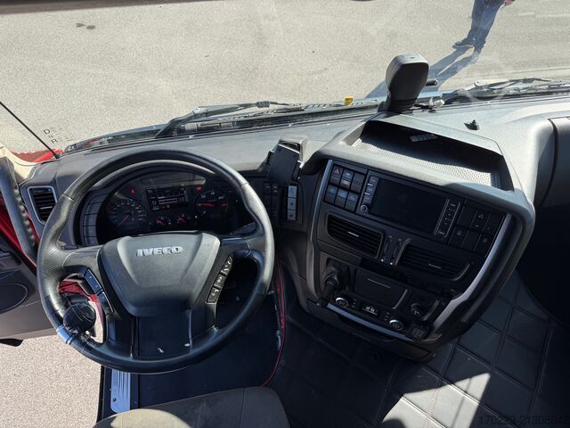 Felépítménycserélő teherautó Iveco STRALIS AS260S48