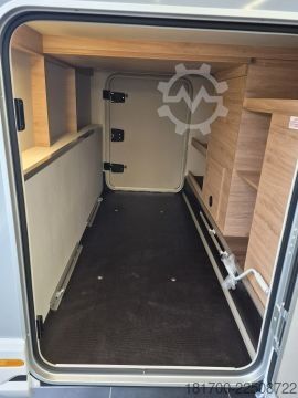 Poluintegrisani kamper Knaus L!VE WAVE 650 MEG Black Selection *TraumMobil*Autark e*