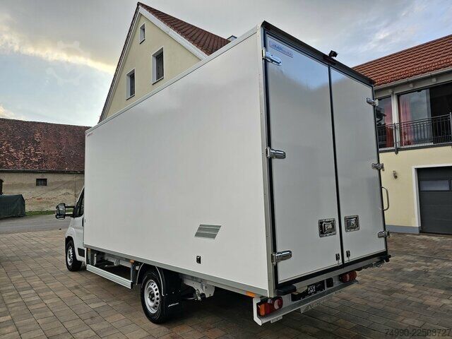 Varevogn Fiat Ducato MAXI 35 Sandwichkoffer 4,9 Meter Navi