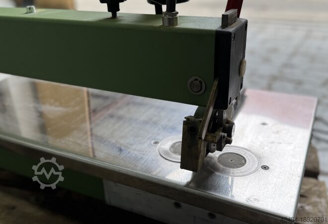 Mașină de lipit furnir Kuper FWJ630