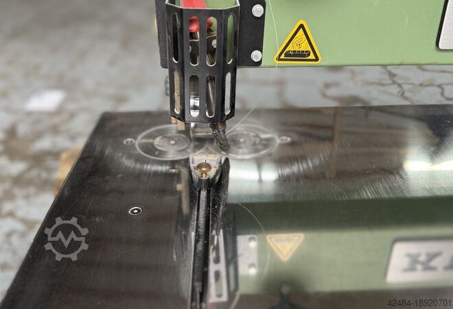 Mașină de lipit furnir Kuper FWJ630