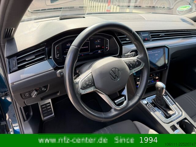 Minibus VW Passat Variant Alltrack 4Motion 2.0 TDI HeadUP