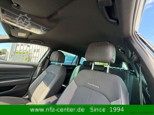 Minibusz VW Passat Variant Alltrack 4Motion 2.0 TDI HeadUP