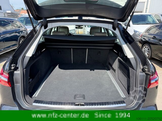 Minibus AUDI A6 Avant 45 TFSI Bang & Olufsen3D/Pano/360°