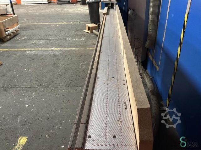 Kettős gérvágó fűrész Omga V 235 2010 Omga V 235