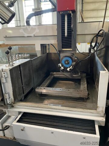 CNC elektrodrążarka startowa Topedm TSH-400T CNC