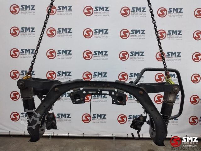 A fülke felfüggesztése Mercedes Occ cabineophanging achter Mercedes Actros MP4 A96