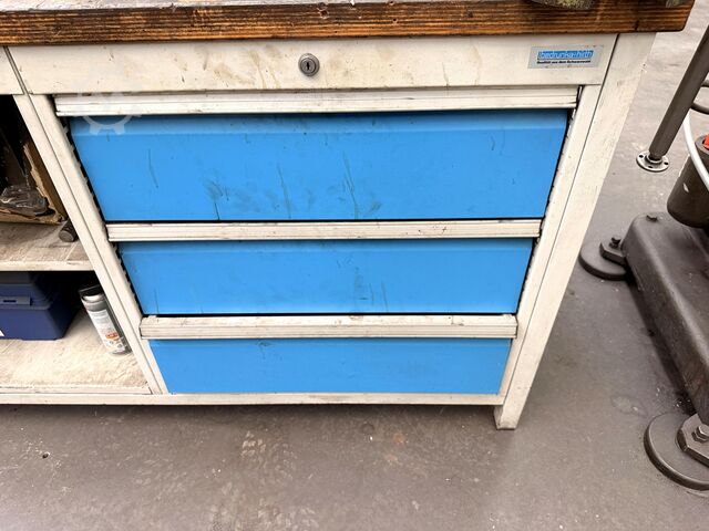 Banc de lucru cu conținut BEDRUNKA + HIRTH nan