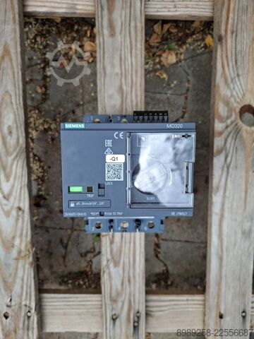 Prekidač snage sa motornim pogonom Siemens 3VA9257-0HA10 / 3VA1225-5EF32-0AA0