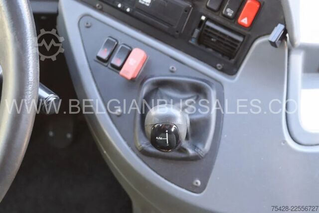 Autobus granturismo Mercedes-Benz Tourismo 17 RHD / Full Options / 14m